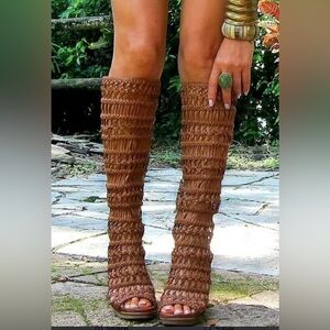 Rare Runway Nine West Wicker Knee-High Peep Toe Boot Vabolden Size 5.5